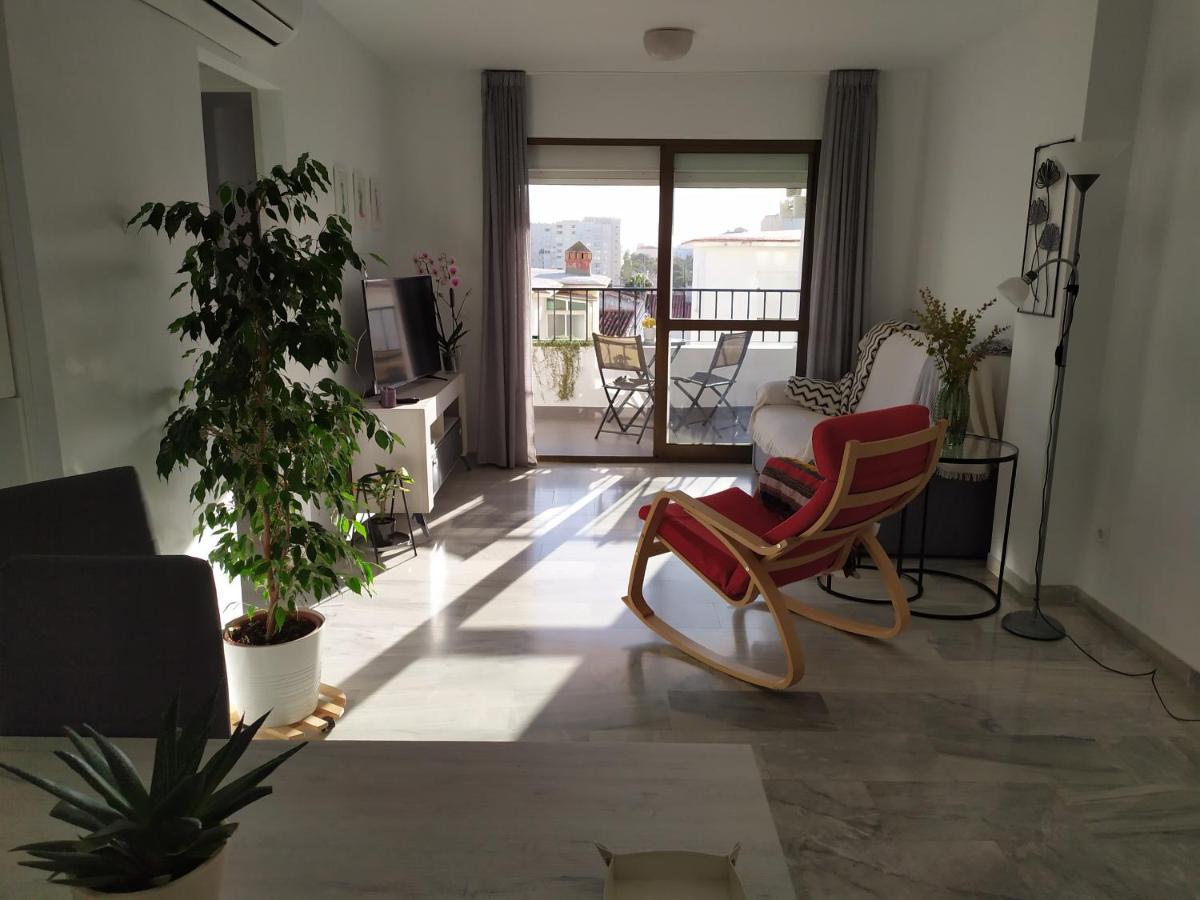 Playa Escollera Apartment เอสเตโปนา ภายนอก รูปภาพ